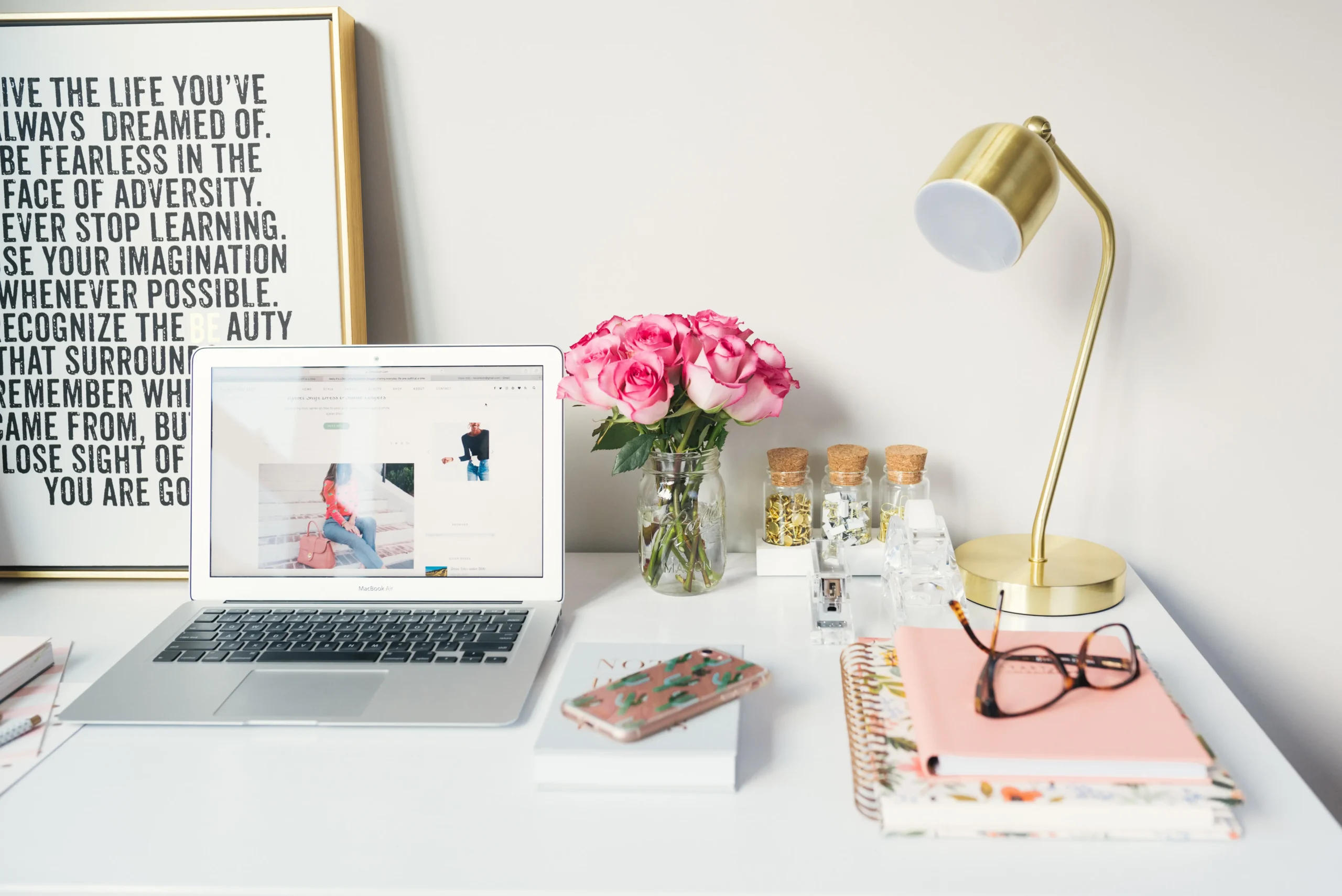 Exploring LinkedIn’s Algorithm: Techniques to Boost Your Content Visibility